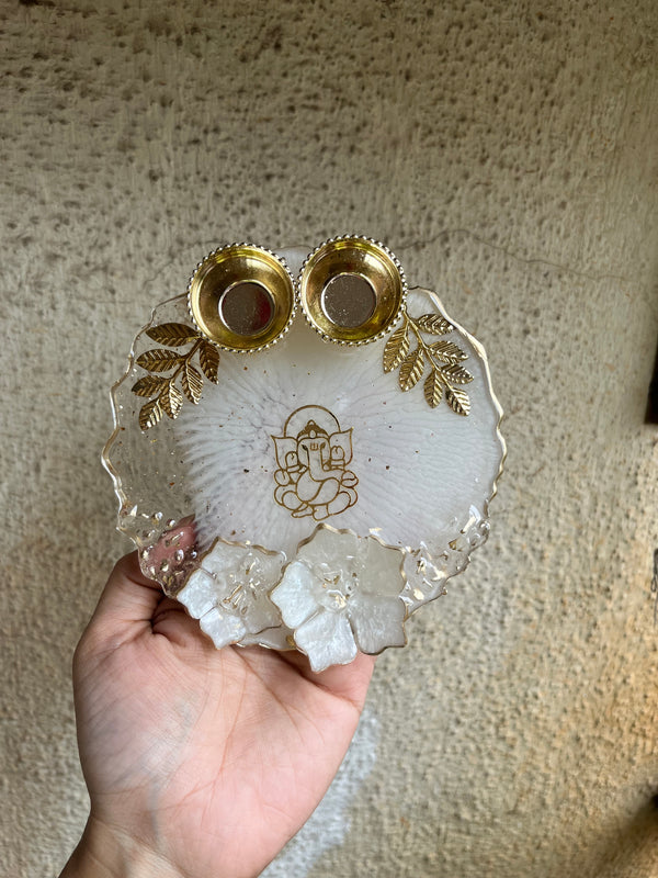 Resin Pooja Thali 5 Inch - Arteanu By Anushka