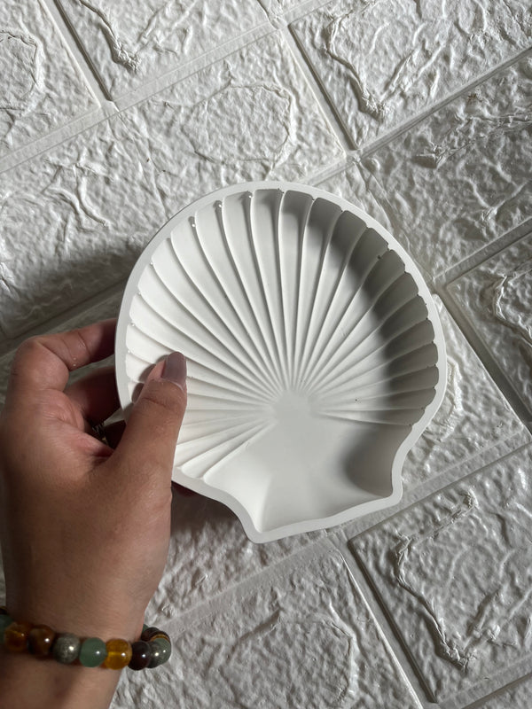 Concrete Shell Trinket