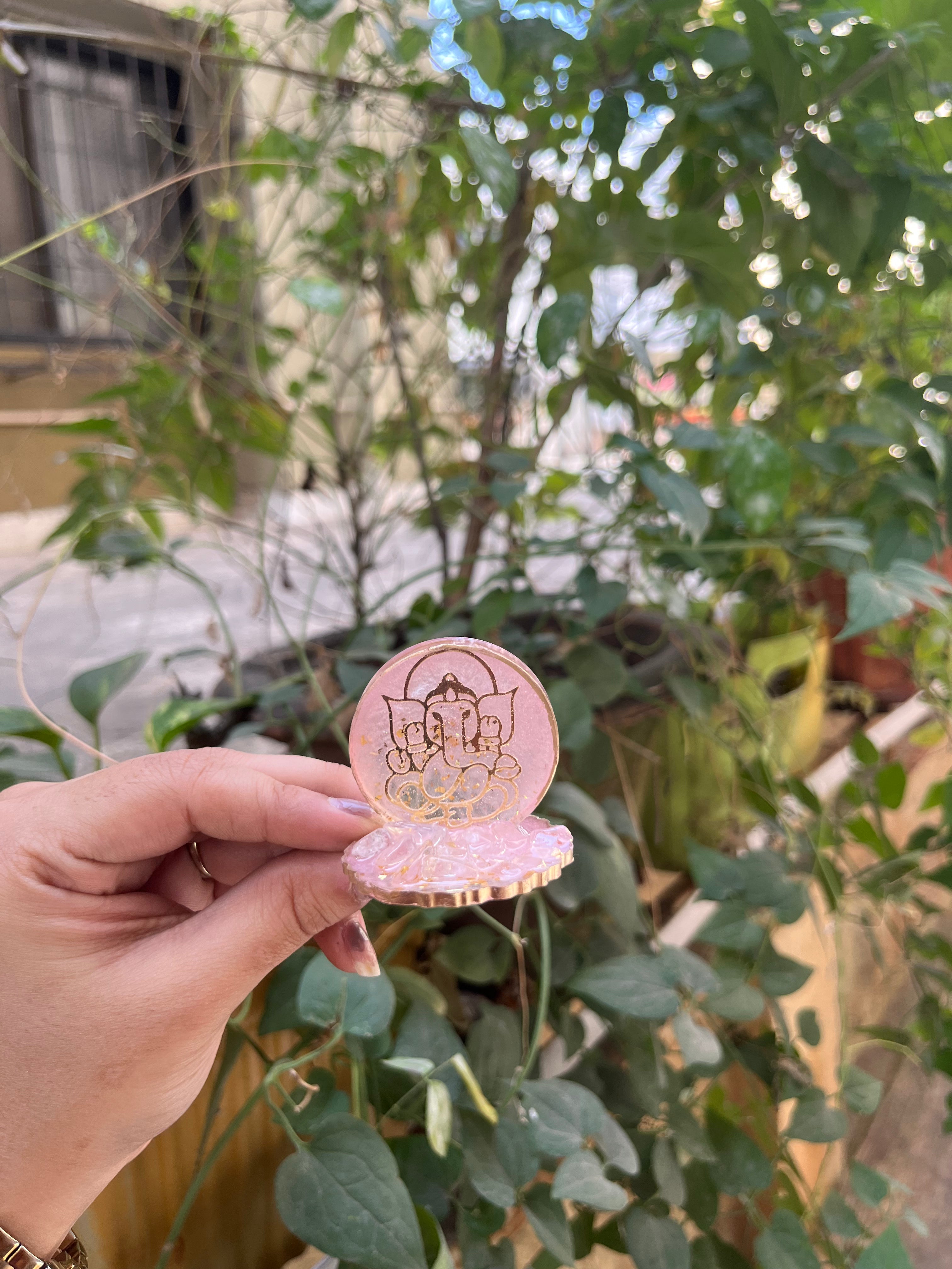 Resin Car Dashboard Holder - Arteanu By Anushka