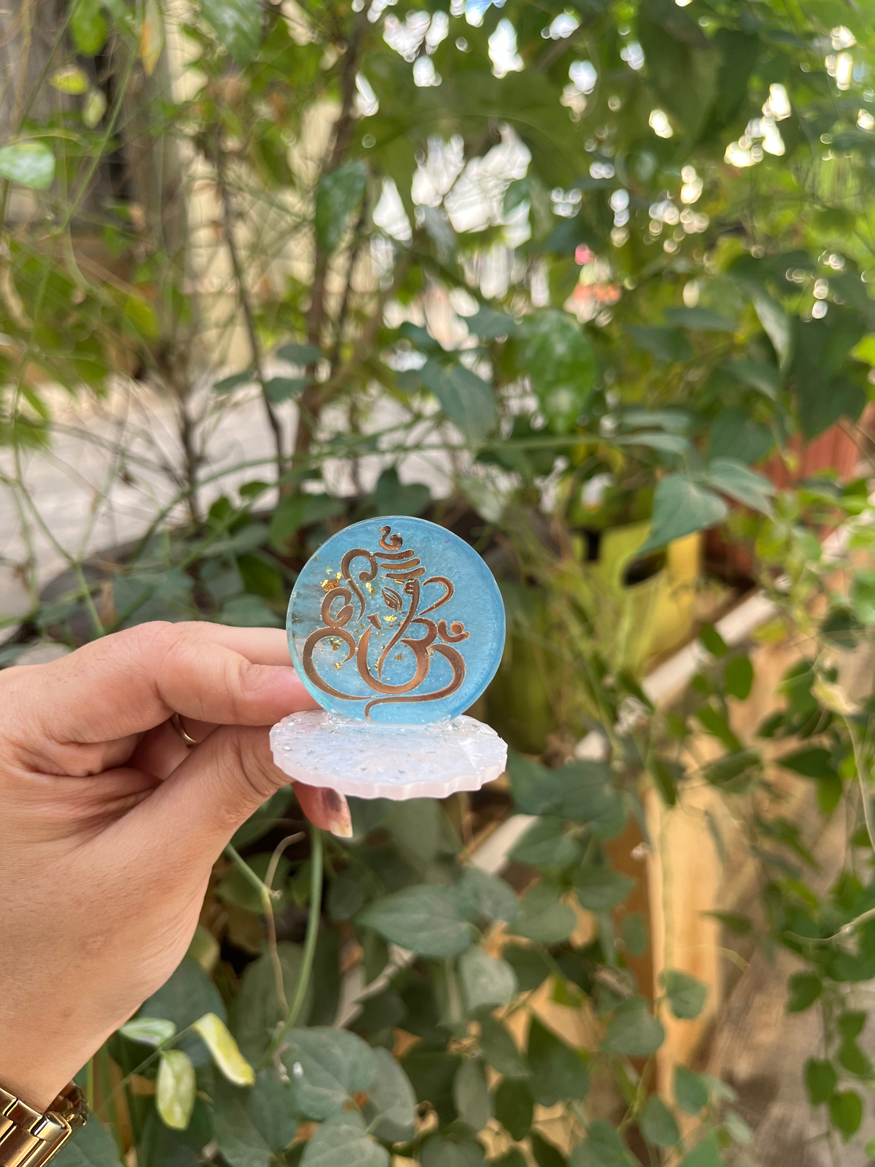 Resin Car Dashboard Holder - Arteanu By Anushka